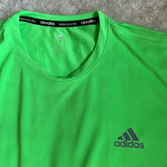 Like New - Adidas Mens Climalite Activewear Tee - Picture 2 of 3